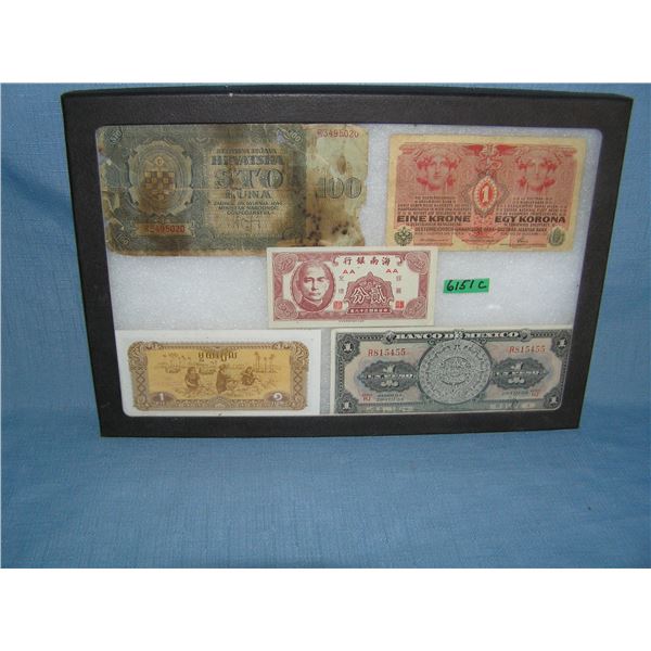 Collection of world currency