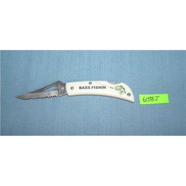 Bass fishing pocket knife