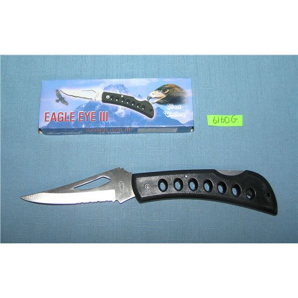 Eagle Eye III pocket knife with box