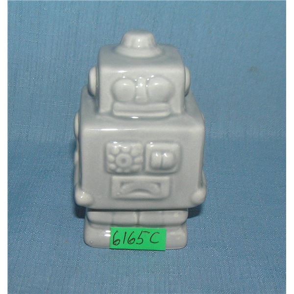 Classic Porcelain Robot gray glaze