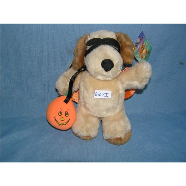 Vintage Russ Berrie trick or treat plush toy