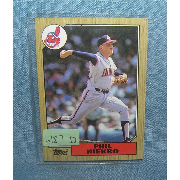 Vintage Phil Niekro baseball card
