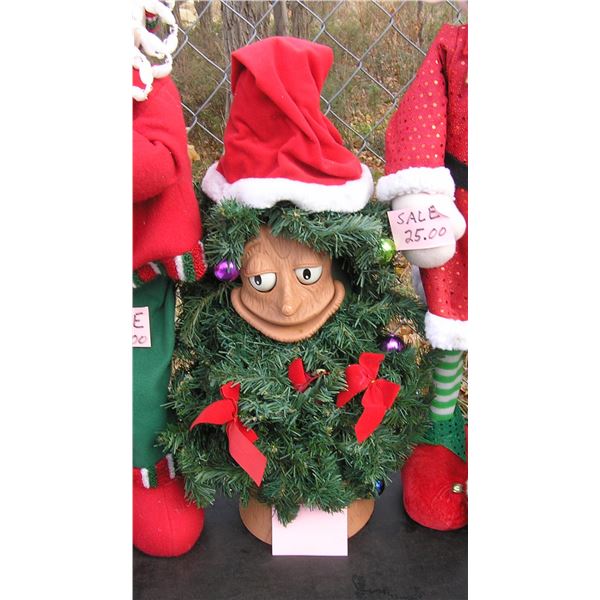 Musical talking Christmas tree figure