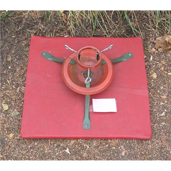 Vintage all metal Christmas tree stand on base
