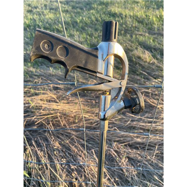 Spray Foam Handle