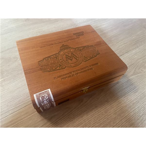 Maria Mancini Edición Especial cigar box
