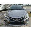 Image 7 : 2020 Toyota Camry SXE Sedan, Gunite/Red Lthr, Auto, A/C, Stereo/Media, PW, PL