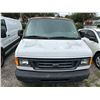 Image 15 : 2004 Ford E250  6-Dr. LWB Cargo Van, Wht/Grey Vinyl Buckets, Rbr. Floor, Auto, A/C,