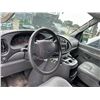 Image 19 : 2004 Ford E250  6-Dr. LWB Cargo Van, Wht/Grey Vinyl Buckets, Rbr. Floor, Auto, A/C,