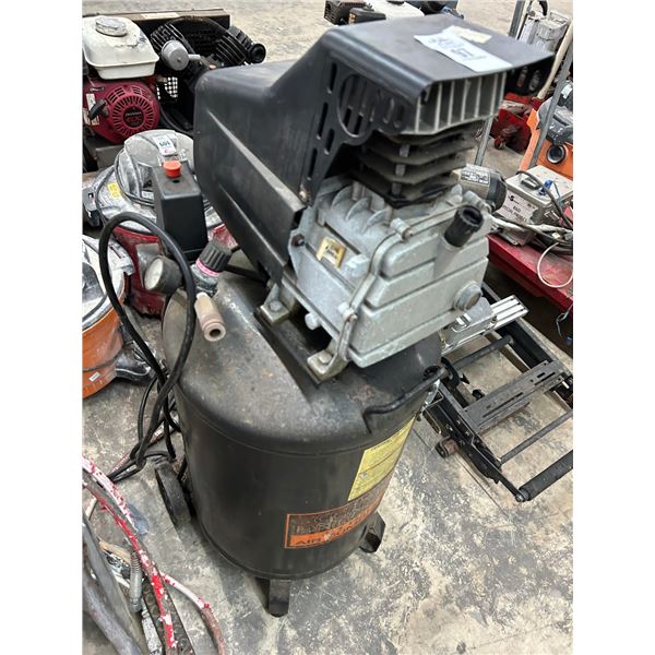 Central Pneumatic 21 Gal. 125 Portable Air Compressor