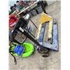 Image 1 : Blue Pallet Jack - Nds. Hydraulic Service