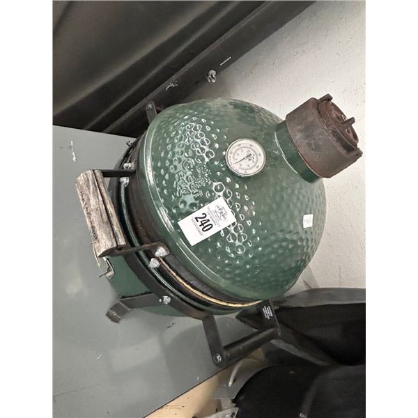 Big Green Egg Smoker