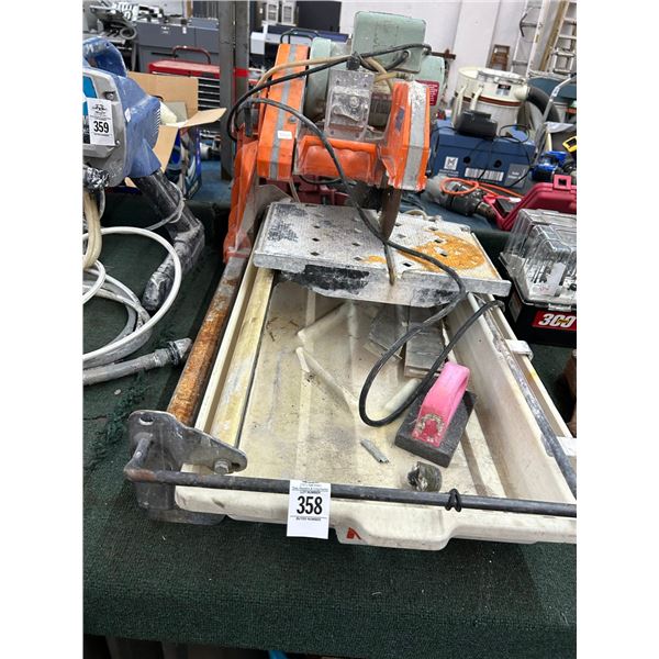 MK 101 Tile Wet Saw w/Basin