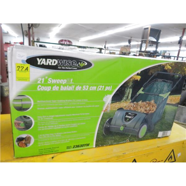 New Lawn / Leaf Sweeper in Box