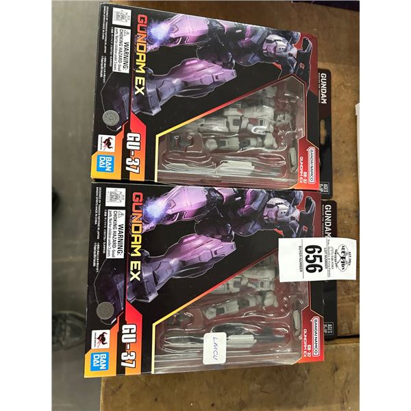 2-Godom  GU37 Figurine - 2  X $