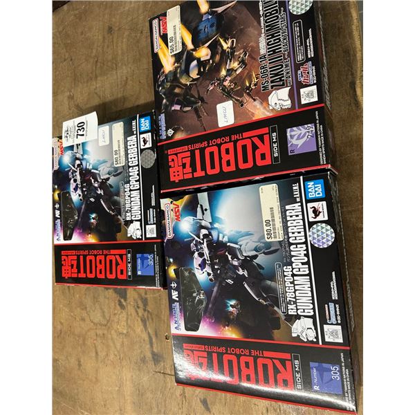3-Robot Figurines - 3 X $