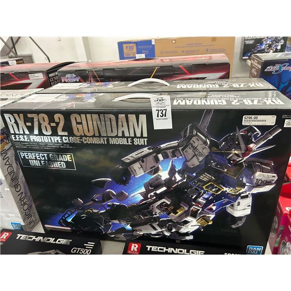 2-RX78-2 Gundam Combat Mobile Suit - 2 X $