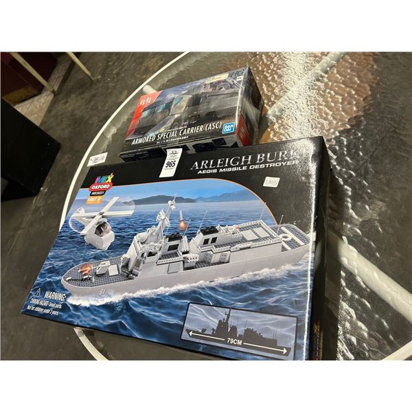 Oxford Aegis Missle Destroyer Game Set w/Armour Special Carrier Model