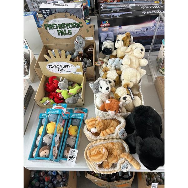 Plush Toys, Finger Puppets - ALL