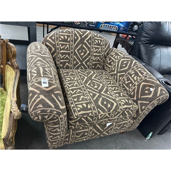 Thomasville Brown Oversized Easy Chair