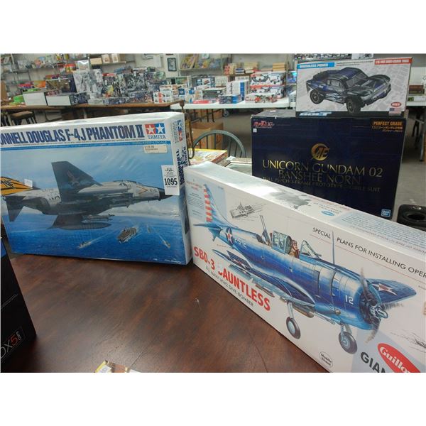 2-Fighter Plane Model - 2 X $