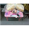 Image 1 : Minnie Mouse Child Folding Table, Oversized Bow