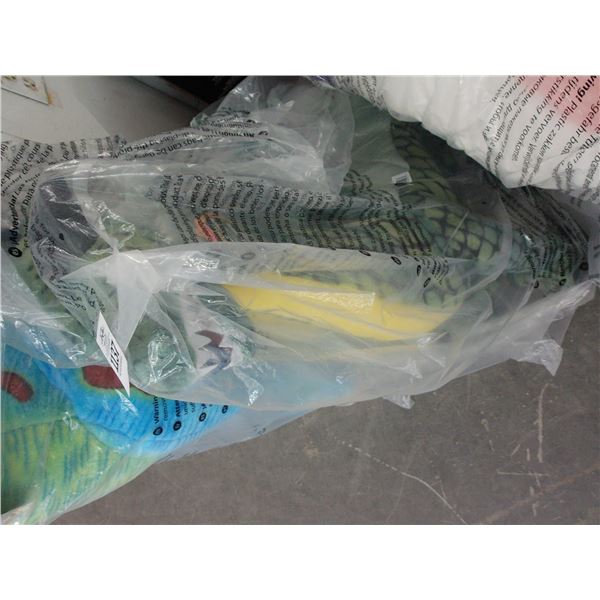 Melissa/Doug Plush 3' Dragons - 2