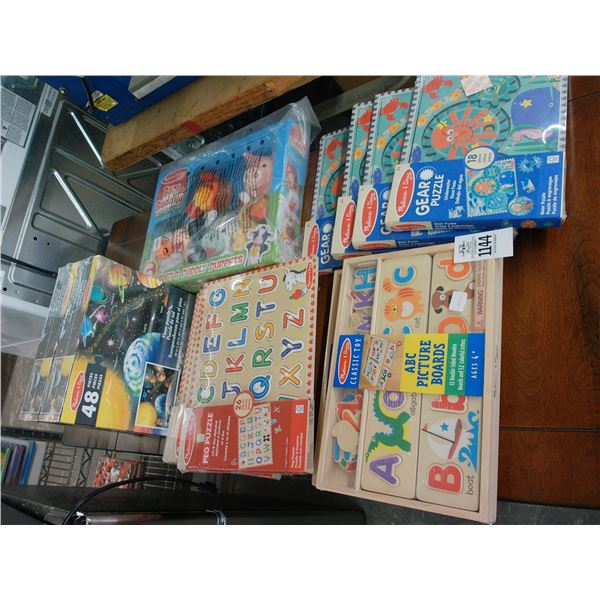 13-Melissa/Doug Puzzle Set - 13 X $