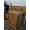 Image 2 : Full Wooden Headboard/Dresser/Nightstand Set