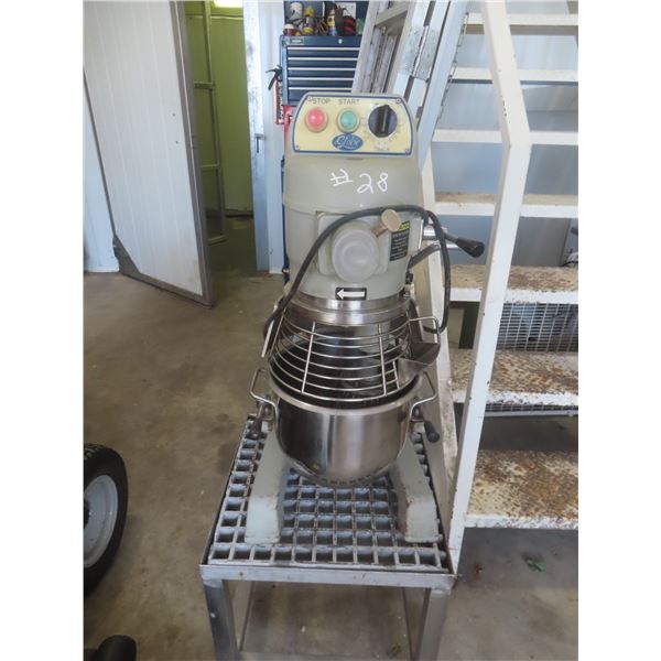 Globe Commercial Mixer Model SP10 1/3HP 