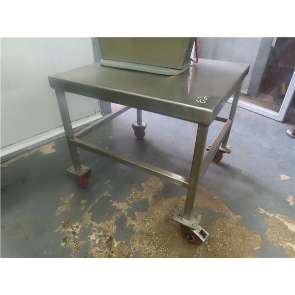 Stainless Steel Rolling Stand 22x24x24