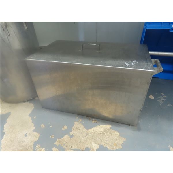 Stainless Steel Cooker/Boiler With Lid 16x16x28 1/2