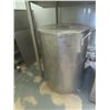 Image 1 : Stainless Steel Large Stock Pot with Lid 18 1/2x24
