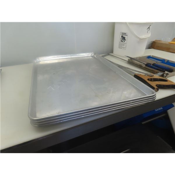 4 Aluminum Trays 24x16