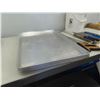Image 1 : 4 Aluminum Trays 24x16