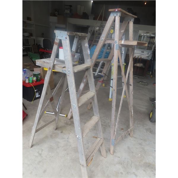 2 Wooden Step Ladders 6FT and 4FT