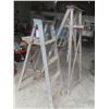 Image 1 : 2 Wooden Step Ladders 6FT and 4FT