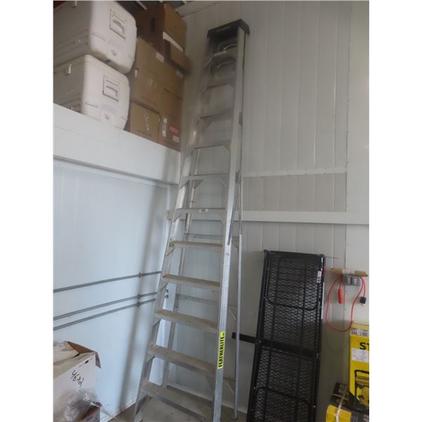 Aluminum 12FT Step Ladder