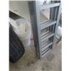 Image 3 : TriFold Quad Loading Rack