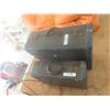Image 2 : 2 Vintage Suitcases