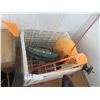 Image 1 : Ice Fishing Pop Up and Pail Seat 