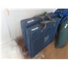Image 1 : 2 Portable Popup Cabinet/organizers
