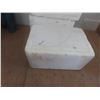 Image 2 : 6 Stroyfoam Coolers