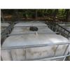Image 2 : 200 Gallon Water Tank with Metal Frame