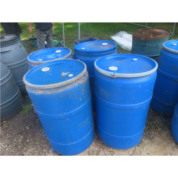 4 Poly Barrels with Lids Food Grade