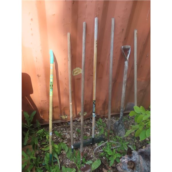 7 Yard Tools Rakes, Cultivator 