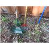 Image 2 : 7 Yard Tools PitchFork, Rakes, Cultivator 