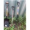 Image 2 : 7 Yard Tools Shovels, Edger, PitchFork
