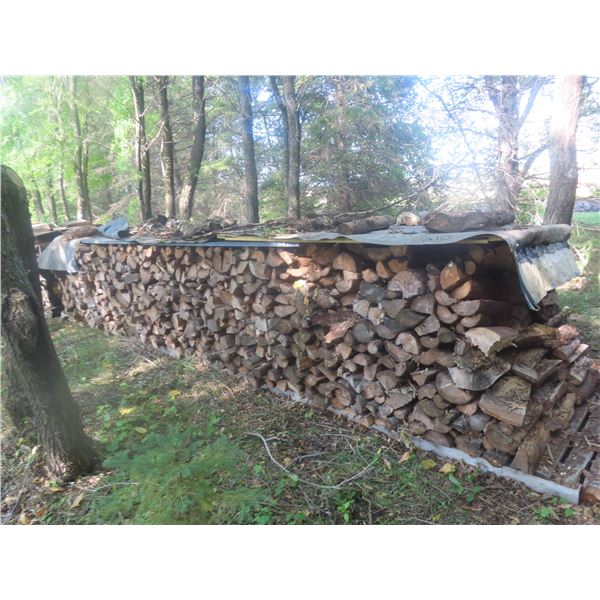 FireWood Oak and Tamarac Covered with Rubber Tarp 4x4x19
