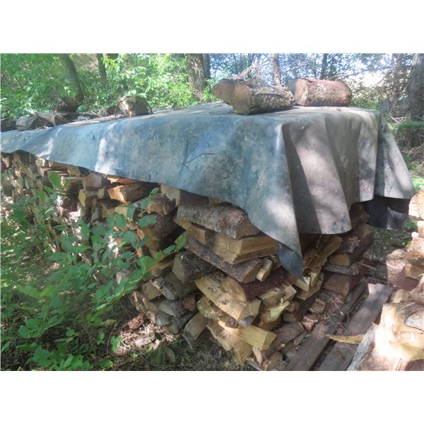 FireWood Oak and Tamarac Covered with Rubber Tarp 4x4x14